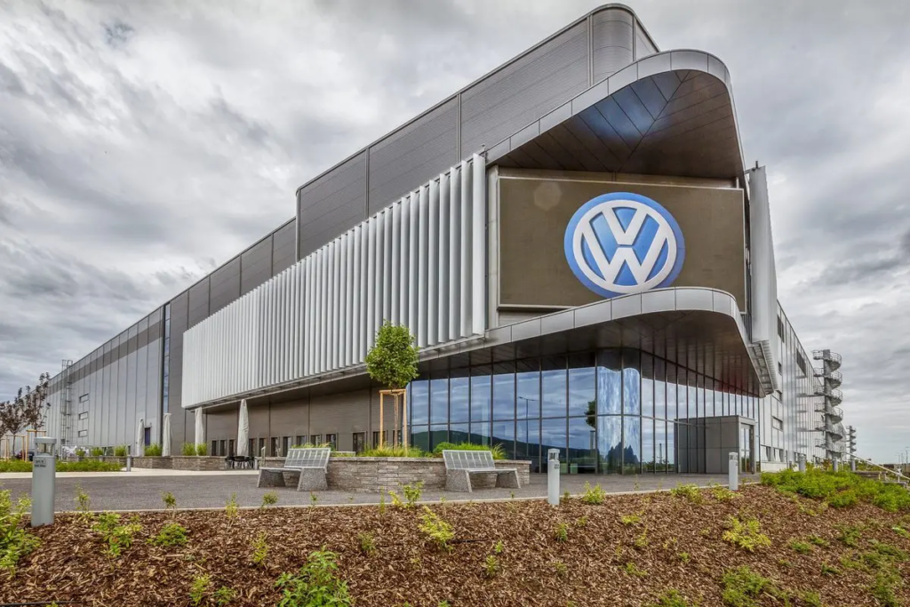 Volkswagen Ürün Gamını Daraltıyor: İşte Üretimden Kalkacak 7 Model resim